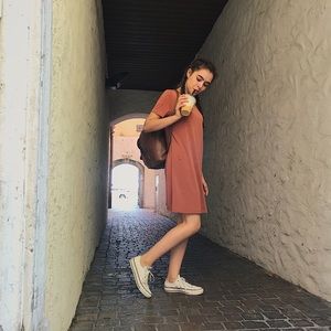 Meet your Posher, Anissa